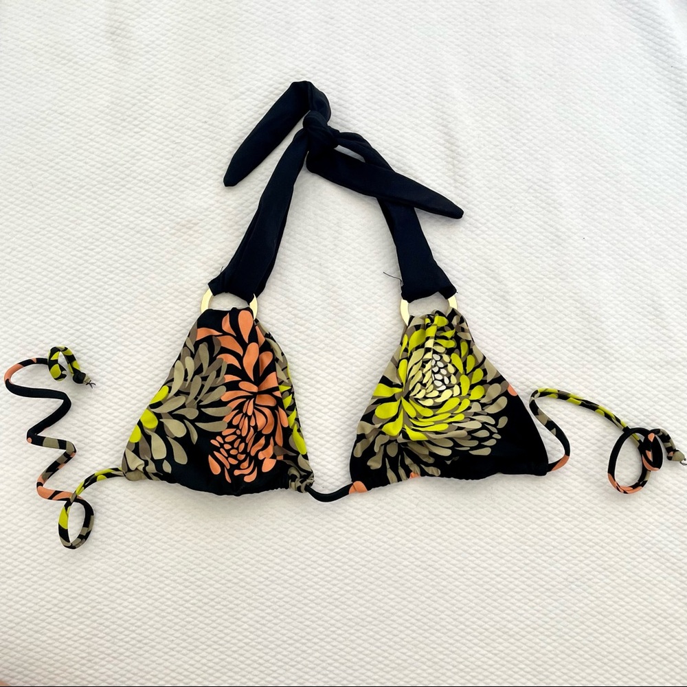 L*SPACE | Triangle Bikini Top